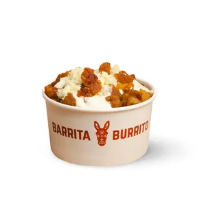 Maduritos con Queso y Sour Cream (Crema Agria)