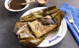 Tamal de Mole Pollo