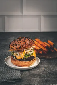 Veggie Burger con papas