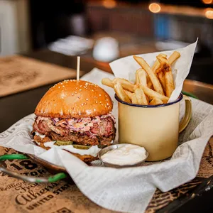 Smoke Texas BBQ Burger