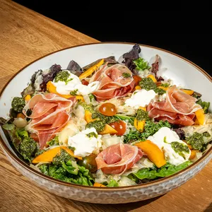 Ensalada de Jamón Serrano
