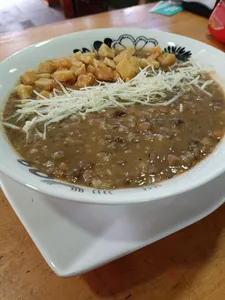 Lentejas con queso vegano