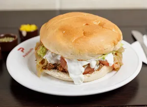 Sandwich Tata alerce