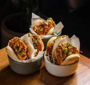 PAGA 4 & KOMPRA 5 SRIRACHA CHICKEN