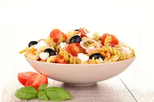 Ensalada de Pasta Fusilli Tricolor