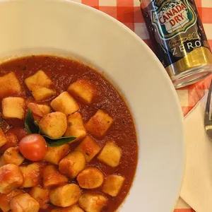 Dia del Gnocchi Pomodoro+ Bebida Mini