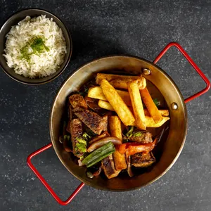 Lomo Saltado