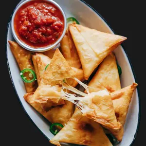 Empanadas Camaron Queso
