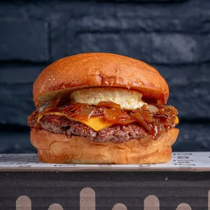 Butter Nacho Burger
