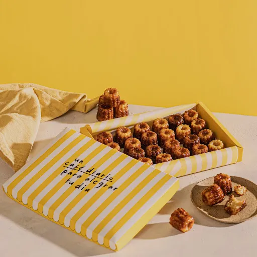 Caja de mini caneles para celebrar
