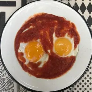 HUEVOS RANCHEROS