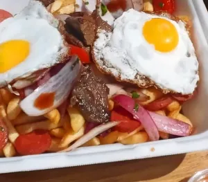 Chorrillana De Lomo Saltado