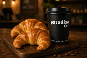 alt="2 medialunas + café variedad Paradiso — desayuno Artesanal"