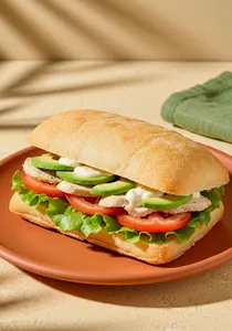 Sándwich de pollo palta