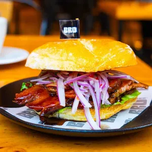 SANDWICHE TERIYAKI