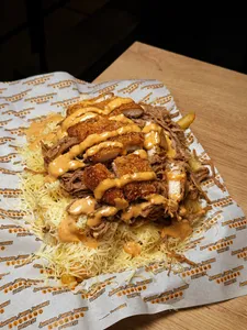 Tenderstreet Con Queso
