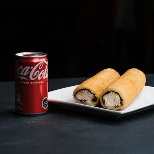 2 Handrolls + cocacola 220cc