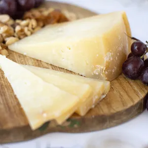 Queso Maduro 200 grs