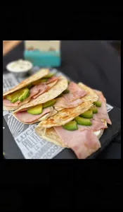 Trio De Tortillas