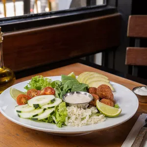 Ensalada Croq. Garbanzo.