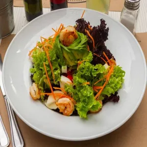 Ensalada Gamberetti
