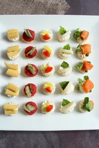 Surtidos de canapé doble molde 25un