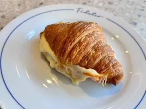 Croissant Jamón Queso
