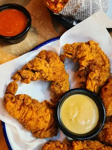 Chicken Tenders (4 unds)