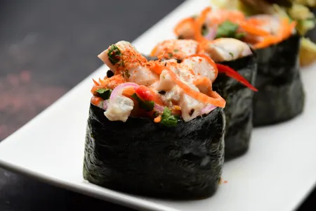 Gunkan ceviche