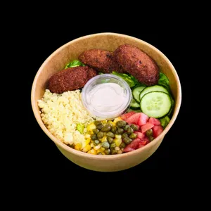 Falafel con Ensalada y Salsa Alioli