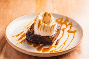 Brownie con Helado