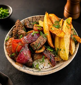 Lomo Saltado