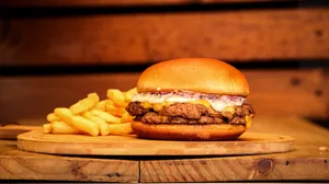 Hamburguesa Trufada + papitas