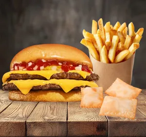Promo 6 - Hamburguesa doble empanadas