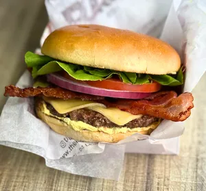 Clásica queso y tocineta