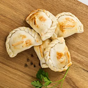 Empanadas de Cóctel Camarón Queso.