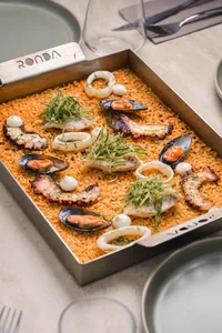 Llauna de Pescado y Marisco