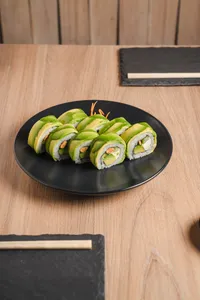 Avocado natural roll