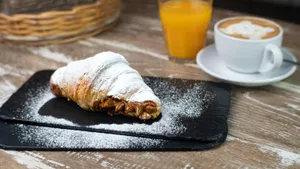 Croissant Dulce de Leche