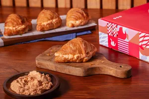 10 MiniCroissant Pollo Pimentón