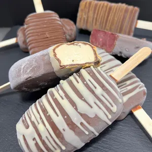 Paleta de vainilla (cubierta de chocolate)