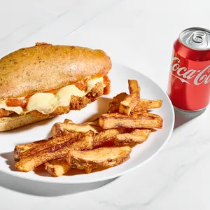 Combo sandwich milanesa napolitana