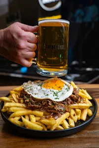 Chorrillana Individual + Cerveza