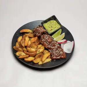 CHICHARRONES TEX MEX BBQ