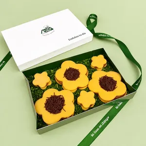 caja de regalo flores amarillas