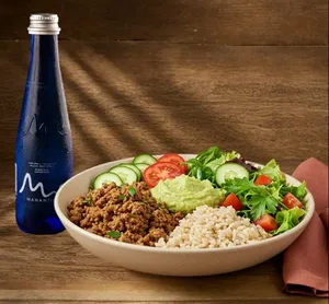 Saludable de carne + Agua Manantial