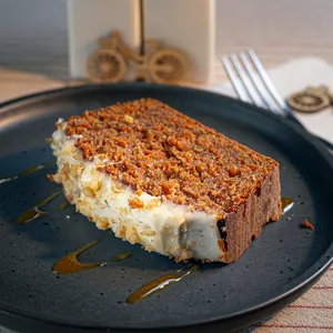 CARROT CAKE CON HELADO