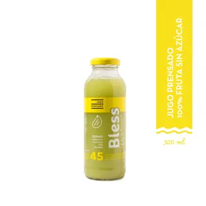 Jugo Bless 45: Pepino, espirulina, manzana, piña y jengibre