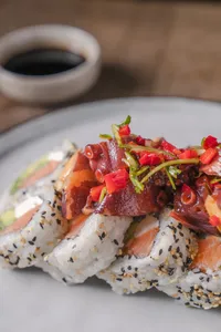 Tako roll (10 piezas)