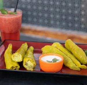 Ajíes rellenos vegetarianos o veganos (6 unid)